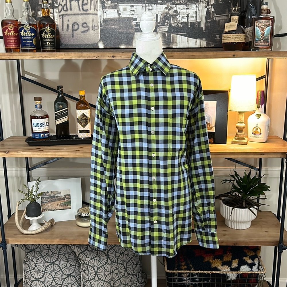 Tom James button down